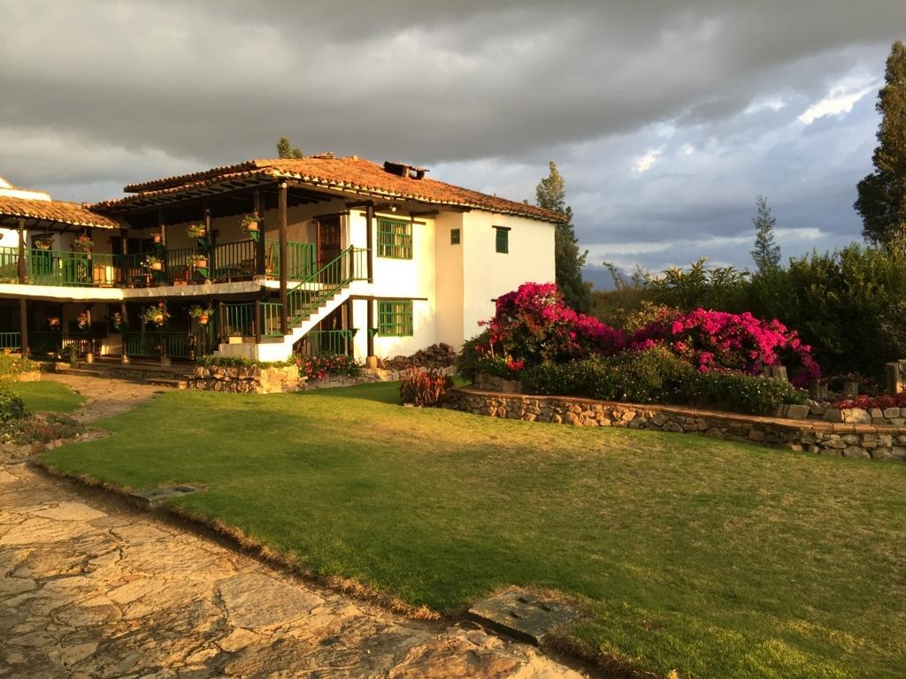 Hotel San Luis De Ucuenga Nobsa Exterior photo